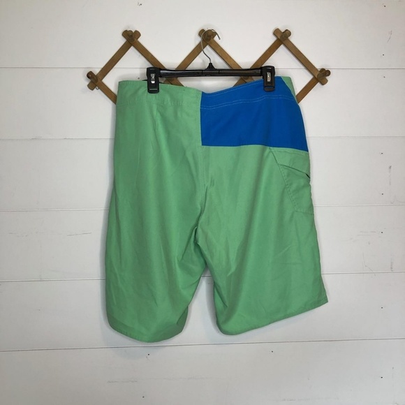 Volcom bathing suit - Picture 3 of 4